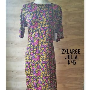 WOW! 2XL LuLaRoe Julia dress NWT CUTE!!!